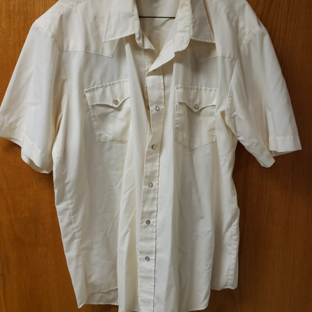 Western style short sleeve shirt